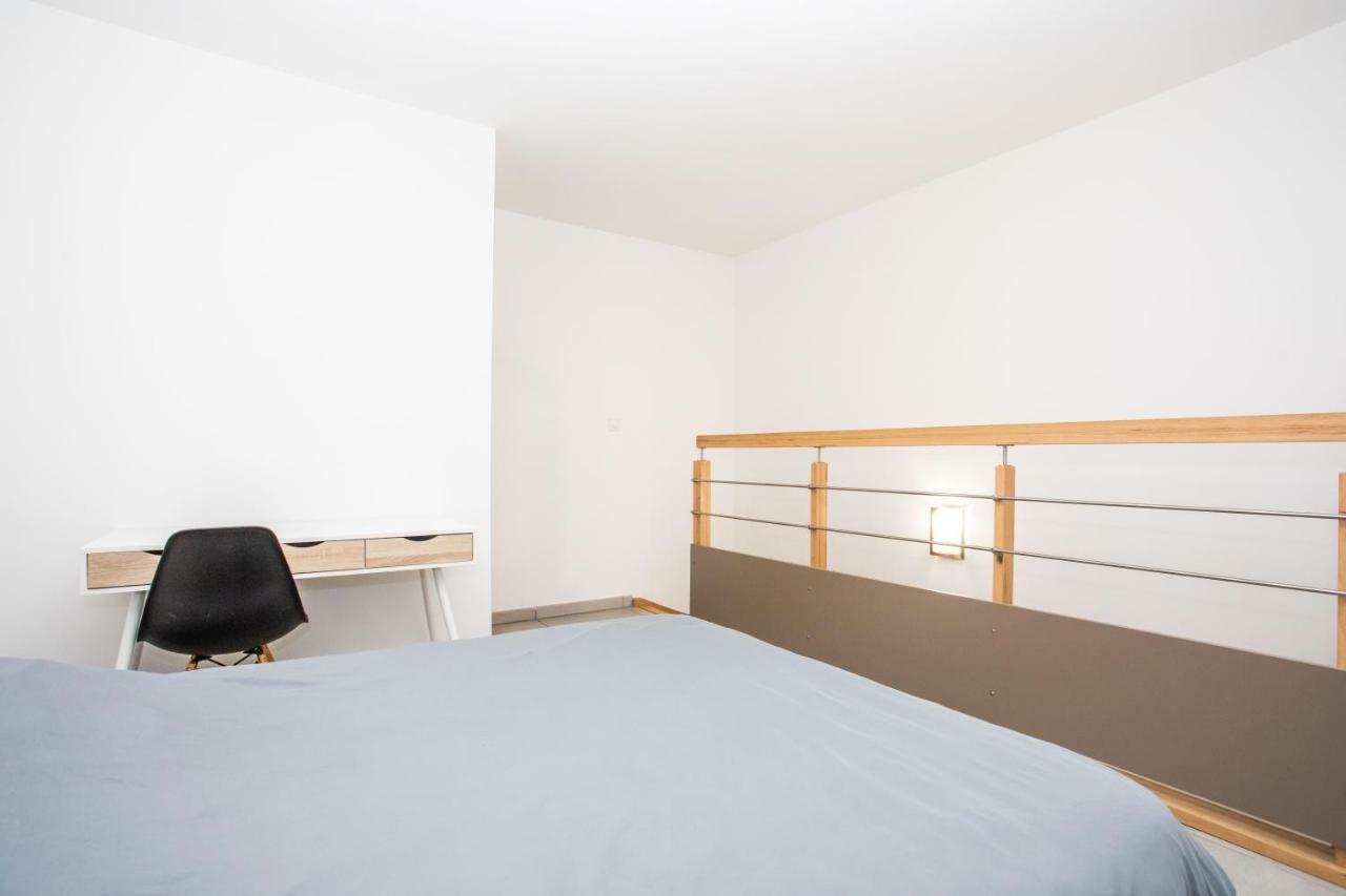 202 - Appartement Duplex Moderne - Jeanne D'Arc, Tolosa Esterno foto
