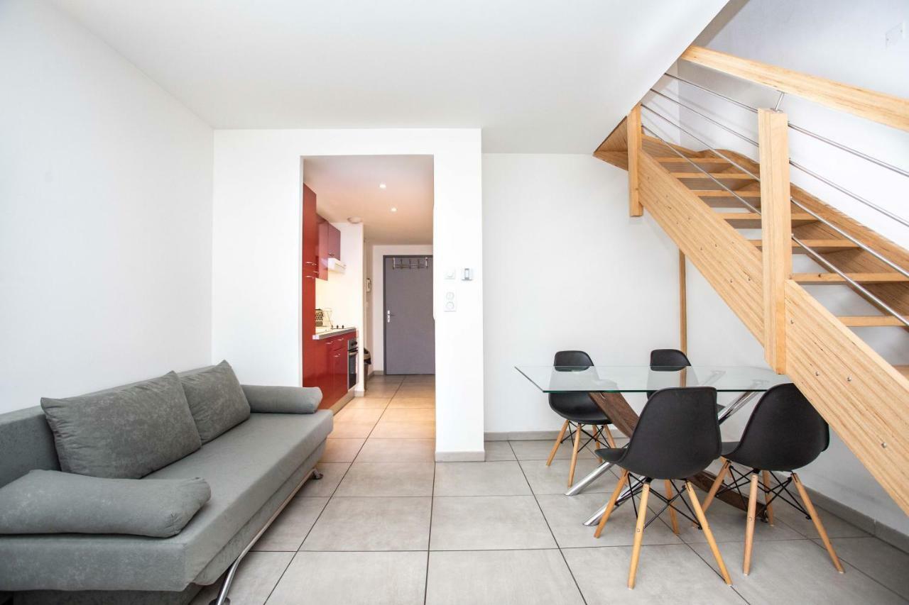 202 - Appartement Duplex Moderne - Jeanne D'Arc, Tolosa Esterno foto